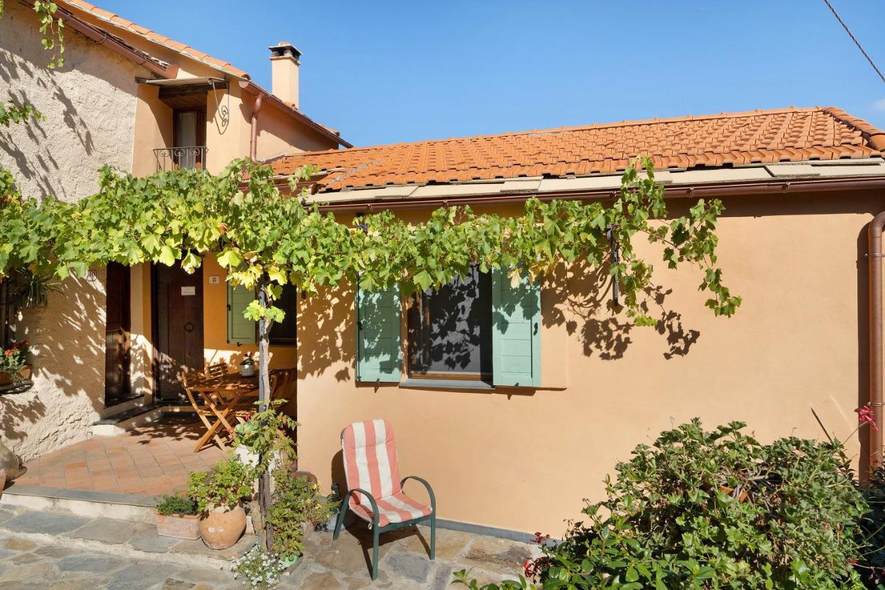 Villa Casa Vittorina Cesio Exterior foto